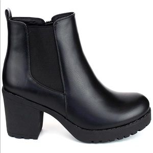 Black chunky booties